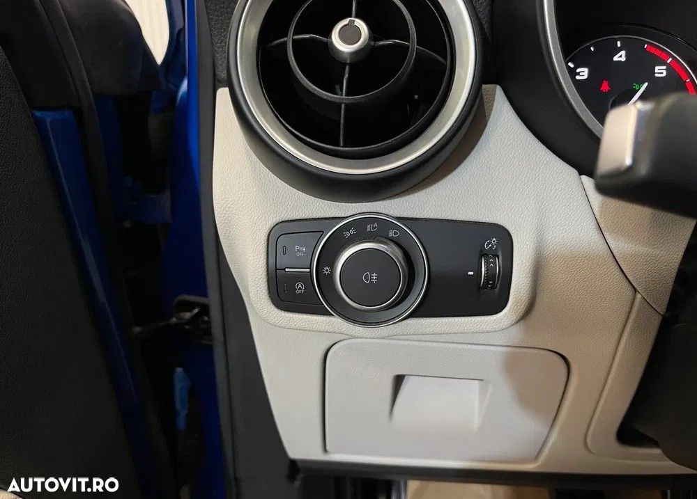 Alfa Romeo Stelvio 2.2 JTDM AWD AT8 Veloce - 24