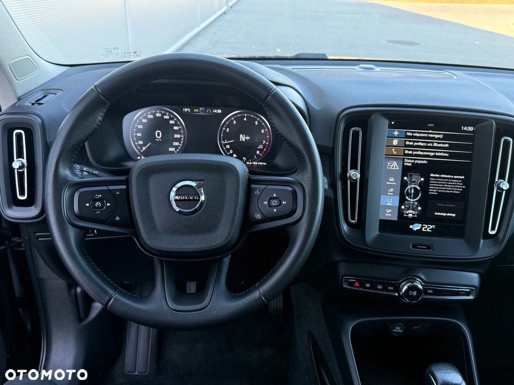 Volvo XC 40 T2 Momentum Core - 15