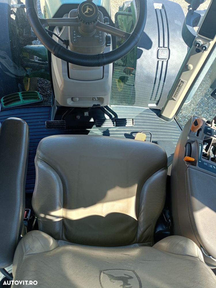 John Deere 8345R - 8