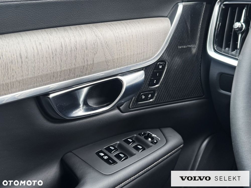 Volvo V90 - 35