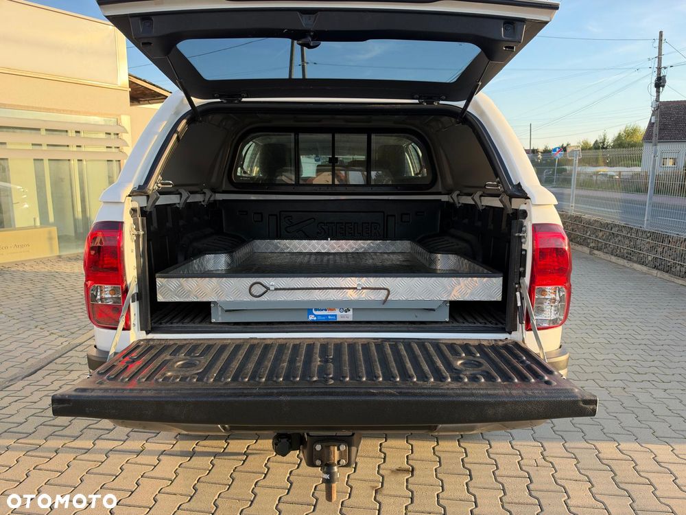 Toyota Hilux 2.4 D-4D Double Cab DLX 4x4 - 20