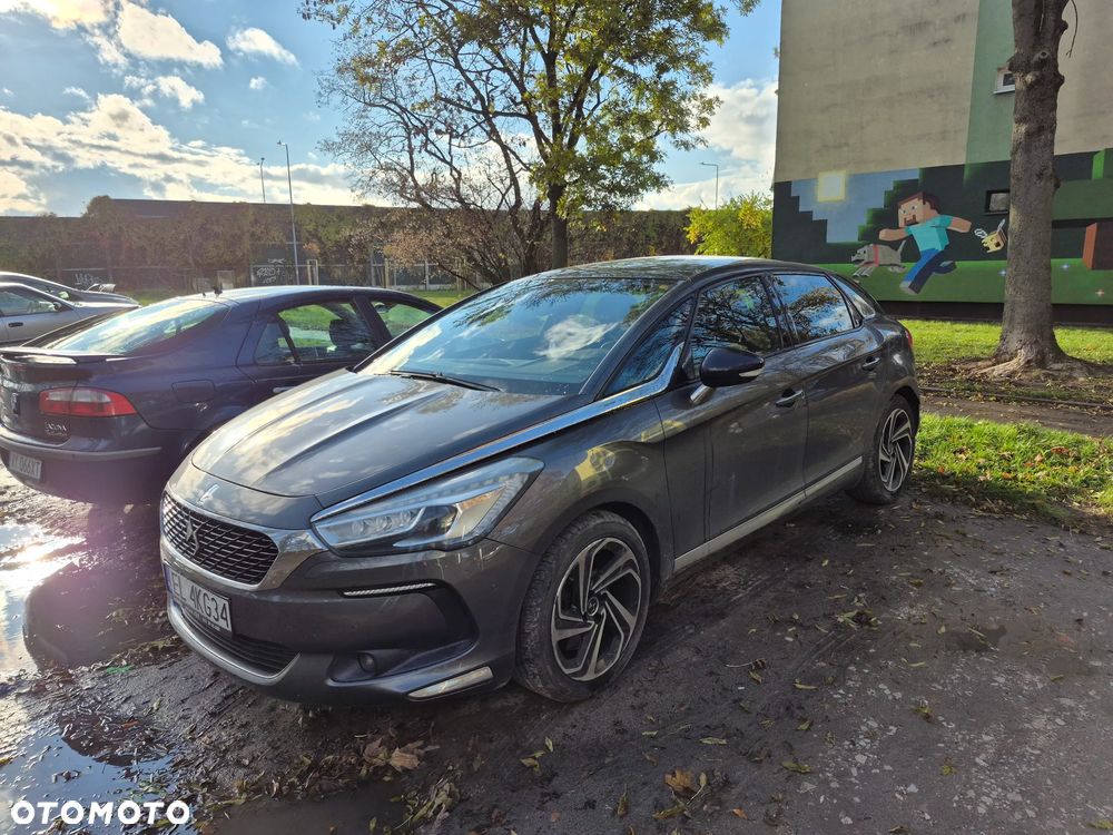 Citroën DS5 2.0 BlueHDi SoChic EAT6 - 1