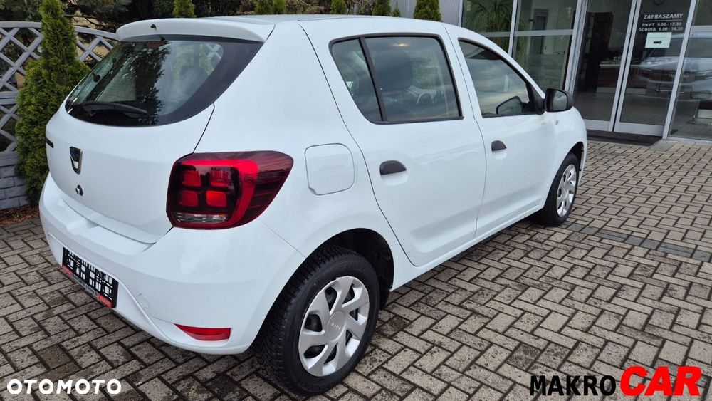 Dacia Sandero - 3