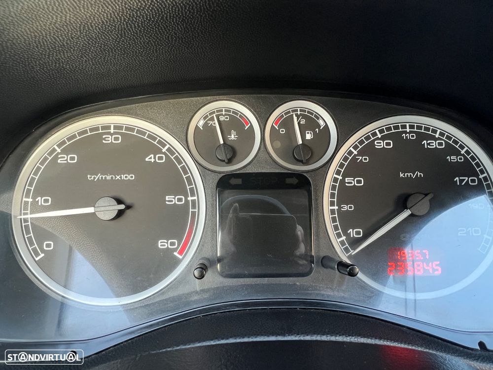 Peugeot 307 1.4 HDi Premium - 8