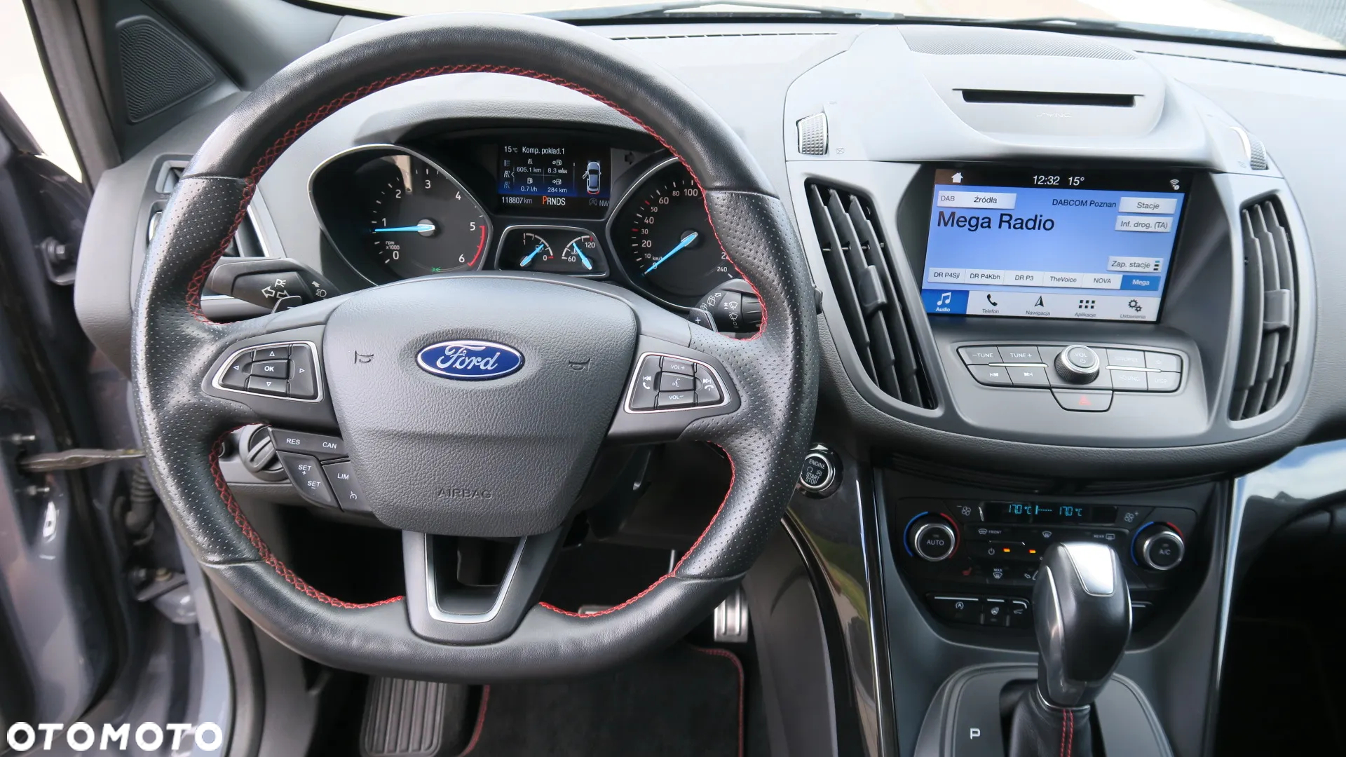 Ford Kuga - 27