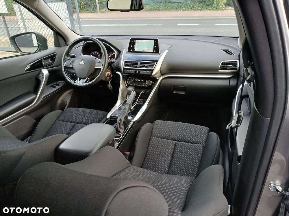 Mitsubishi Eclipse Cross 1.5 T Intense CVT - 14