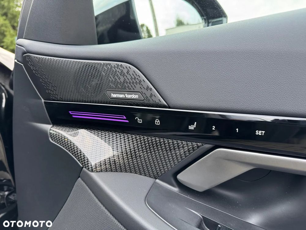 BMW Seria 5 520i Touring - 21