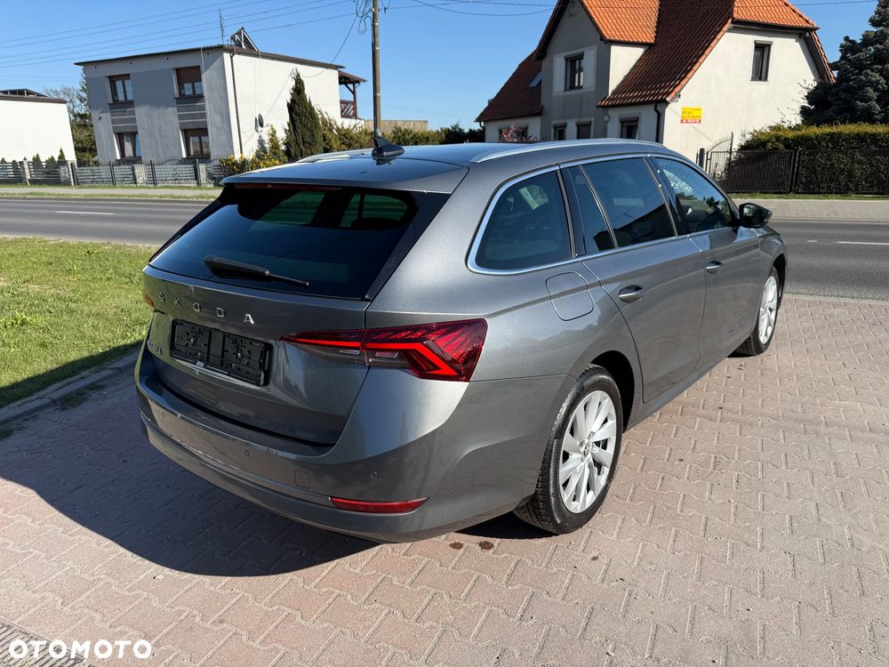 Skoda Octavia 1.5 TSI Clever - 6