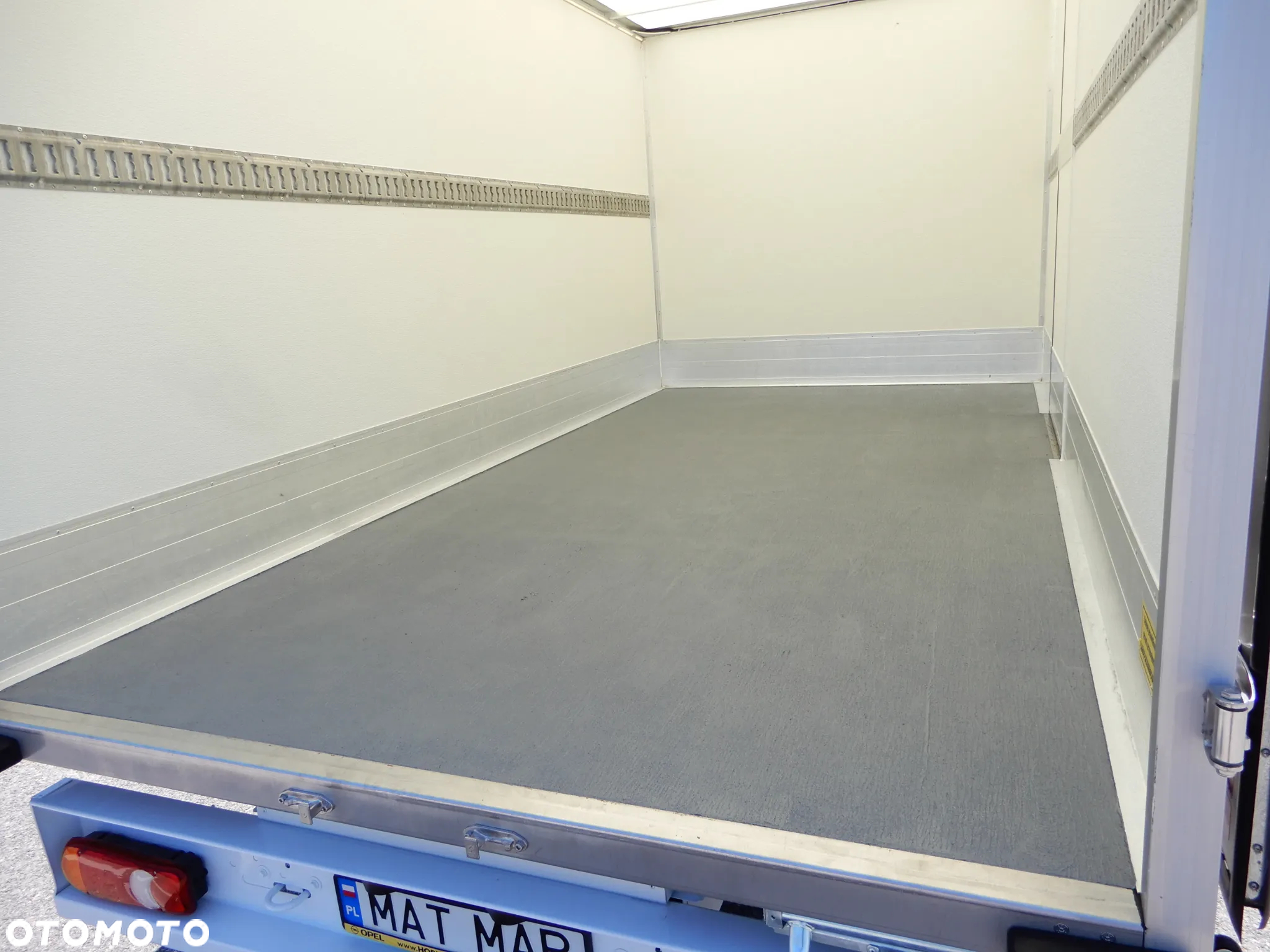 Opel MOVANO 2.3 CDTi 163 KM Bliźniak Kontener 4.26 CM 8 E.Palet JEGGER Boczne Drzwi 800 Kg Ładowność WZMACNIANY 60 Tys Przeb Stan Auta Jak NOWY - 27