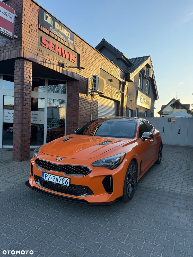 Kia Stinger 3.3 T-GDI AWD GT - 10