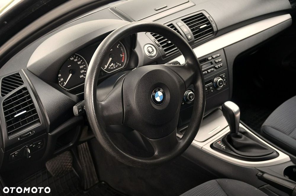 BMW Seria 1 - 13