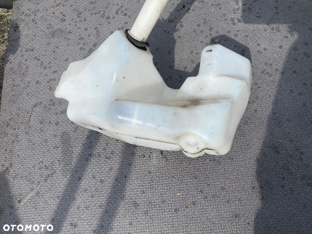 ZBIORNIK SPRYSKIWACZY RENAULT LAGUNA III 3 289100001N - 2