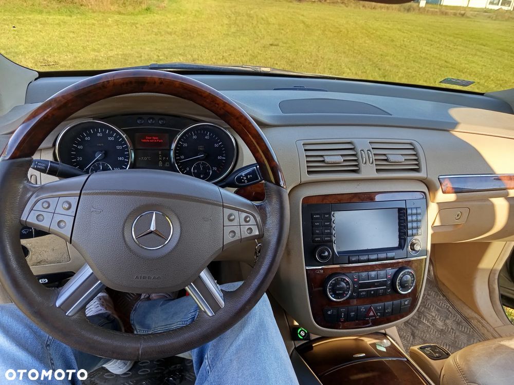 Mercedes-Benz Klasa R 500 4-Matic - 10
