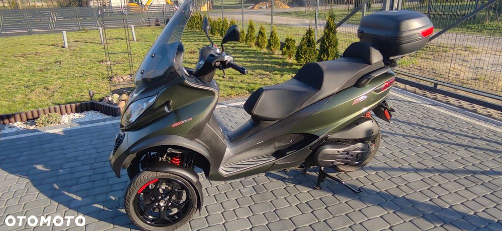 Piaggio MP-3 - 7