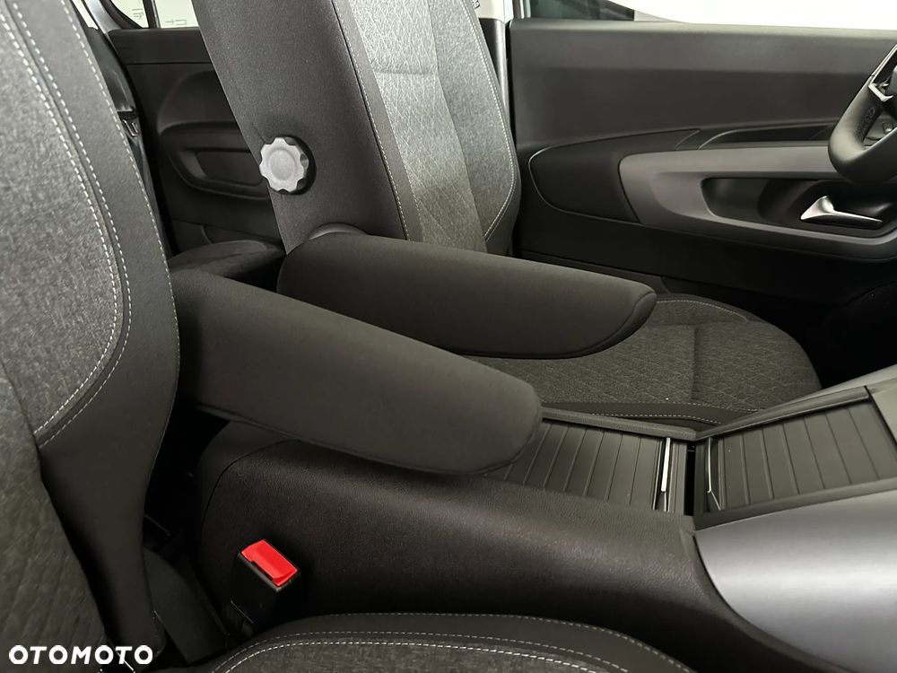 Opel Combo L 1.5 BlueHDi S&S - 32