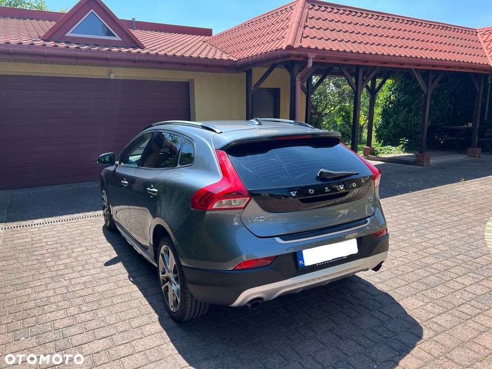 Volvo V40 T3 Drive-E Momentum - 9