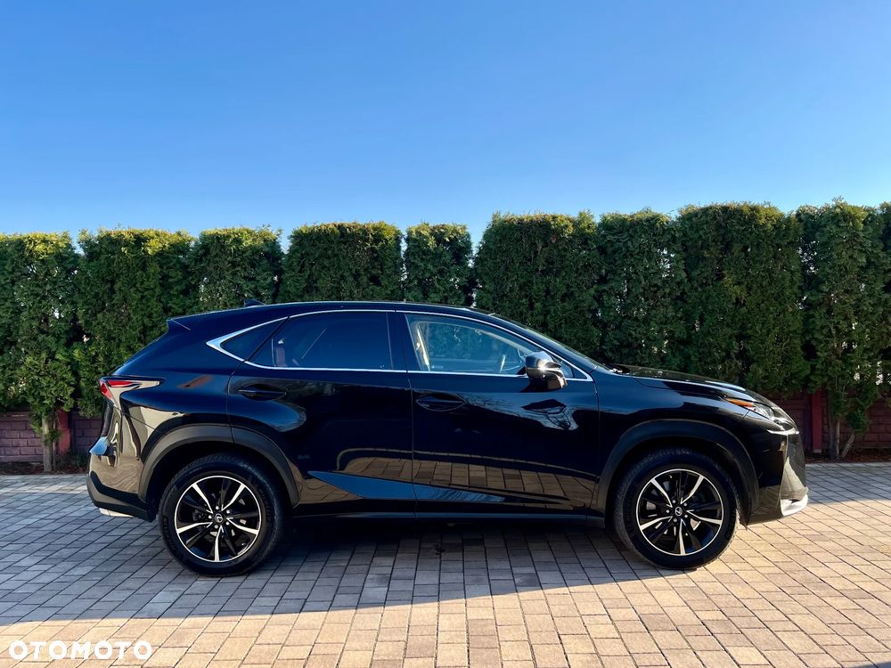 Lexus NX 200t Prestige AWD - 3