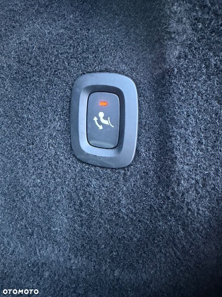 Volvo XC 60 B4 D Inscription - 34