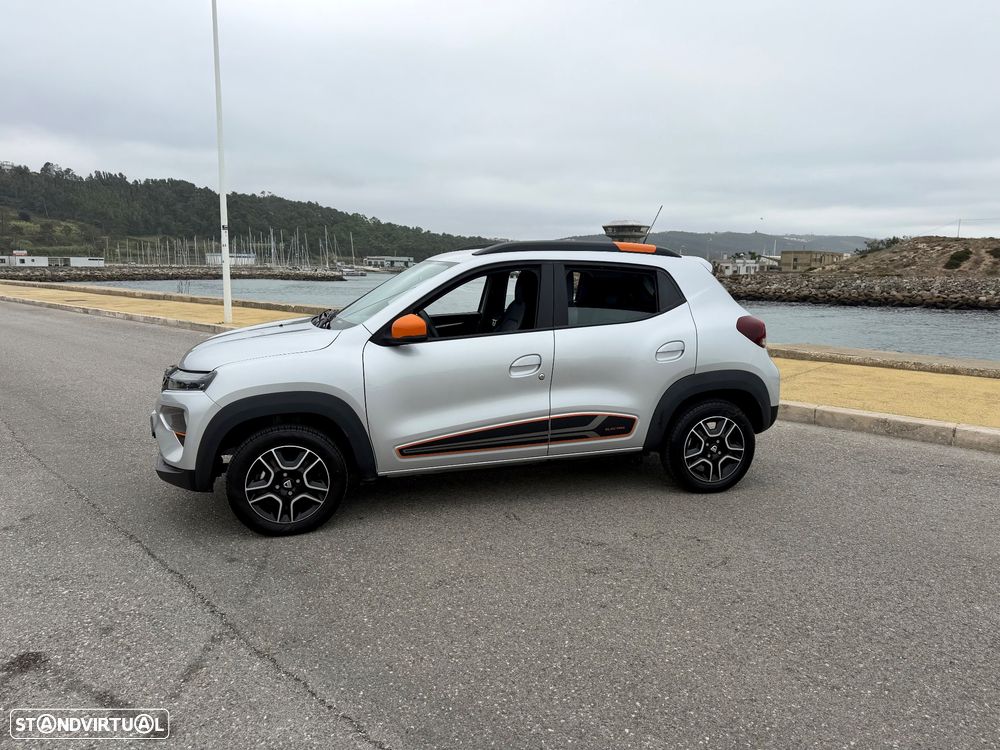Dacia Spring - 5