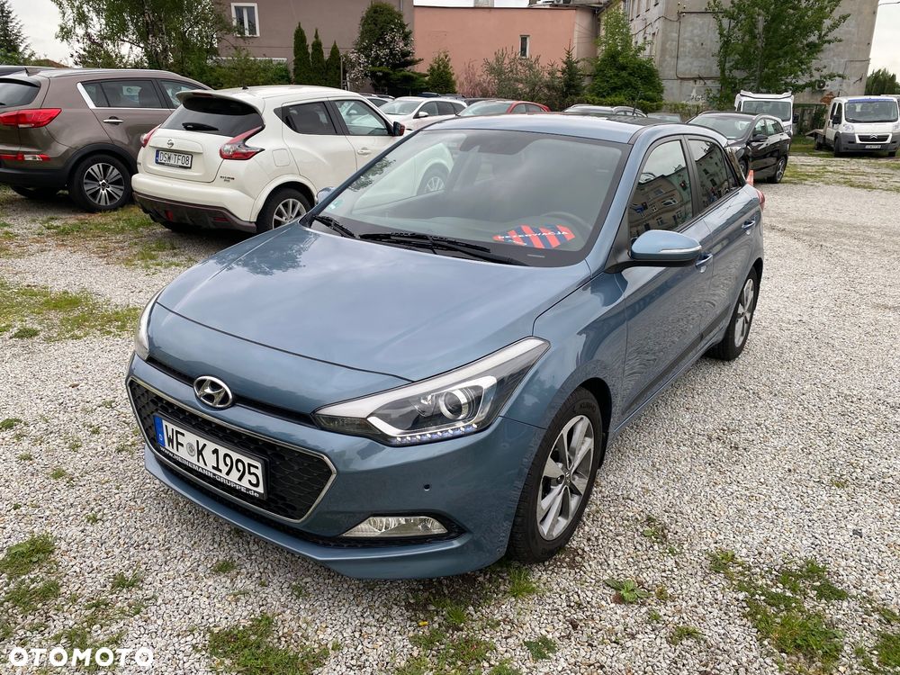 Hyundai i20 1.4 YES Gold - 13