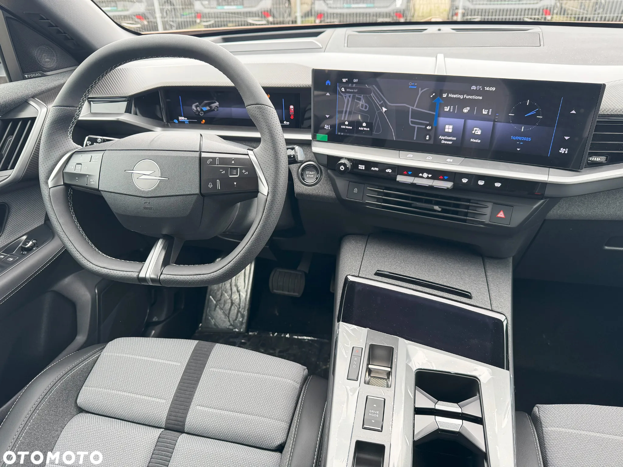 Opel Grandland Electric 73kWh Standard Range GS - 12
