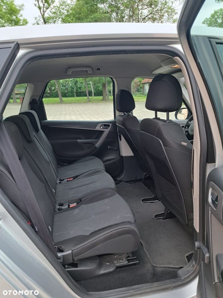 Citroën C4 Picasso - 6