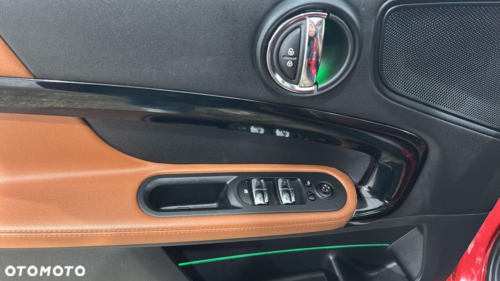 MINI Countryman Cooper Classic Trim - 14