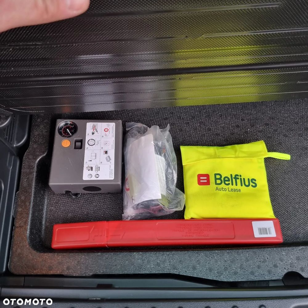 Hyundai Tucson blue 1.6 CRDi 2WD Select - 26