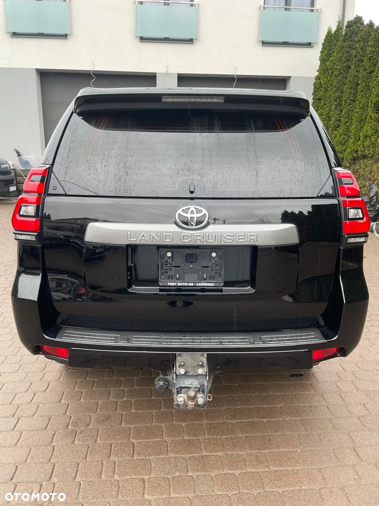 Toyota Land Cruiser 2.8 D-4D Automatik - 3