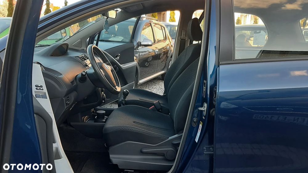 Toyota Yaris 1.33 VVT-i Cool - 9