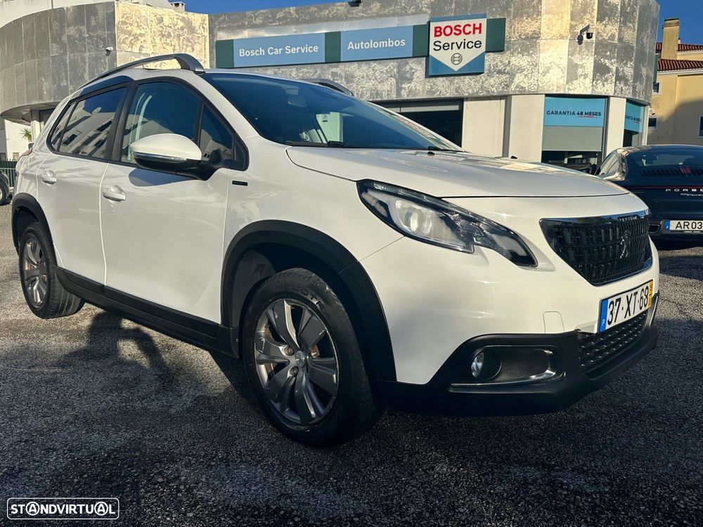 Peugeot 2008 1.2 PureTech Signature