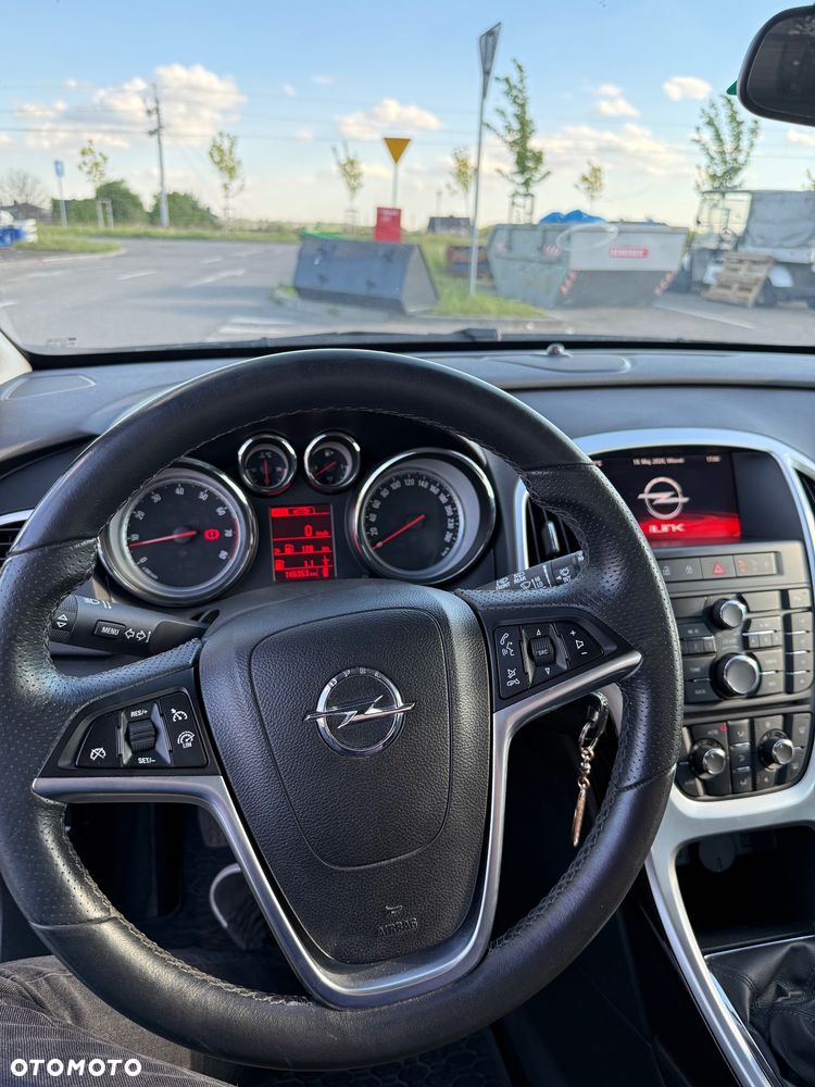 Opel Astra 1.4 T Energy EU6 - 13