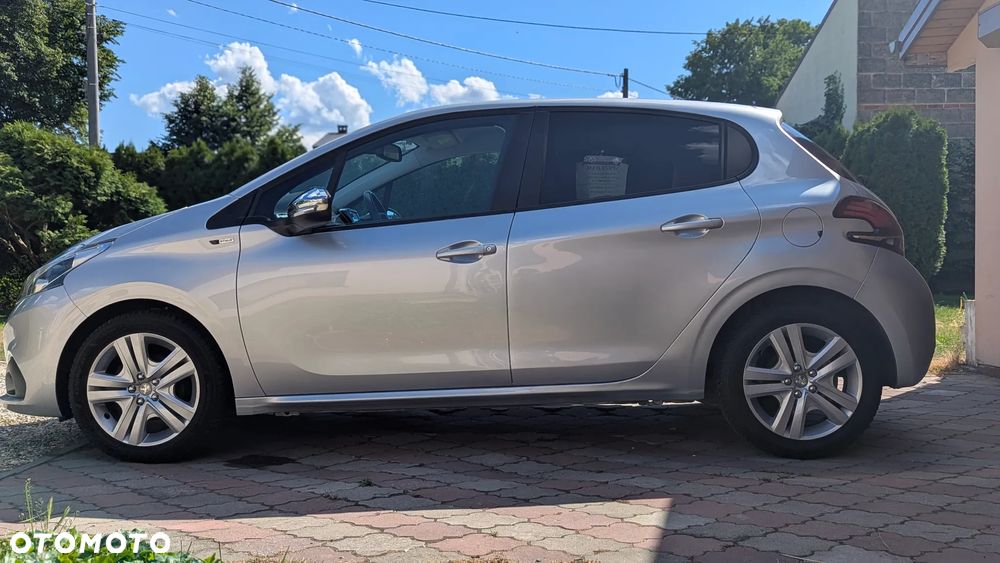 Peugeot 208 1.6 BlueHDi Allure S&S - 6