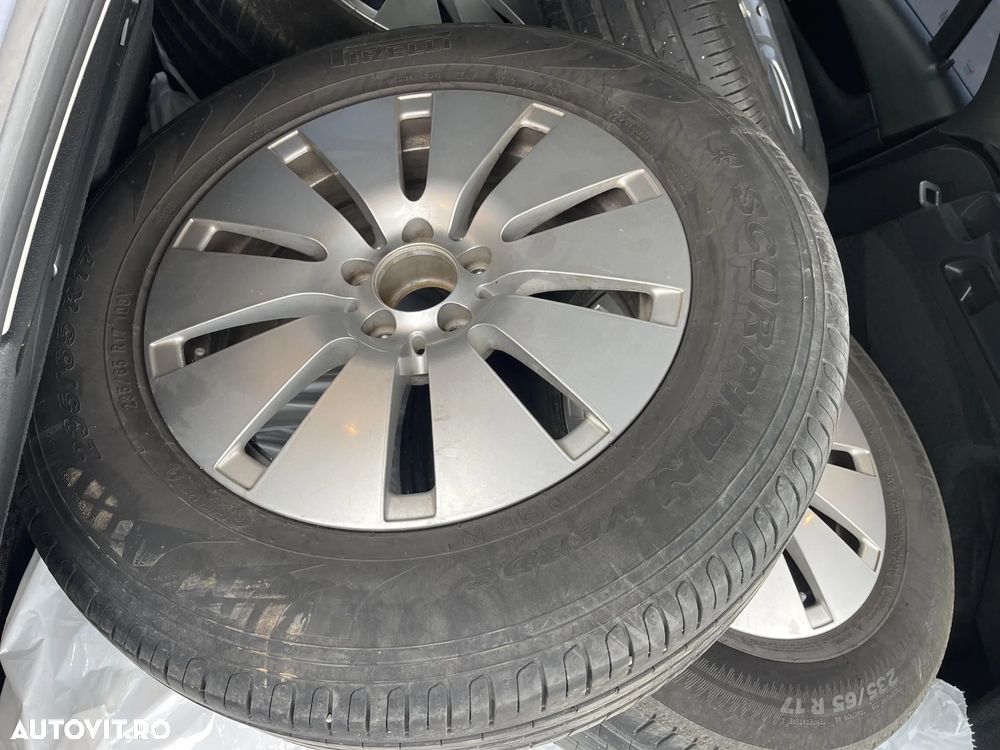 Mercedes-Benz GLC - 21