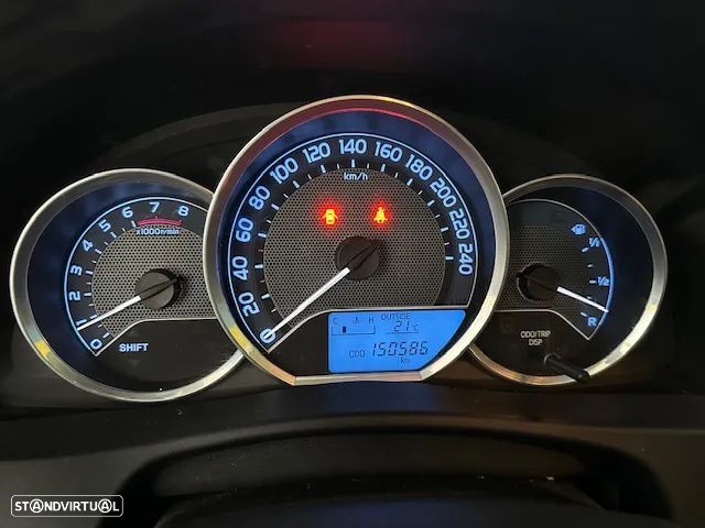 Toyota Auris Touring Sports 1.33 VVT-i Comfort +J16+Navi - 17