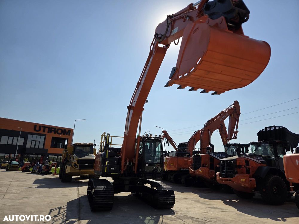 Hitachi ZX210LC-7, 2023, 3.088h, CUPLA RAPIDA, cupa NOUA 1,3mc, Masa operationala 23,4 tone, 3 camere, ad sapare 7m, 3 pompe hidr HITACHI, antifurt, ISUZU, ridica 13t, lant 90% ok, consum 12l/h, posibilitatea leasing 4 ani, CA NOU-PROMOTIE 109.900 Eur+Tva - 16