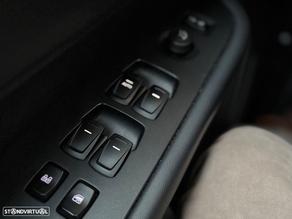 KGM Musso 2.2 DTR K5 Raider 6AT - 18