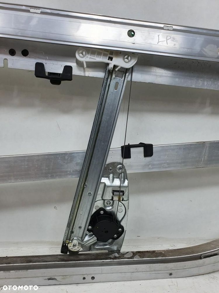 RAMA STELAŻ DRZWI LEWY SMART FORTWO 450 - 2