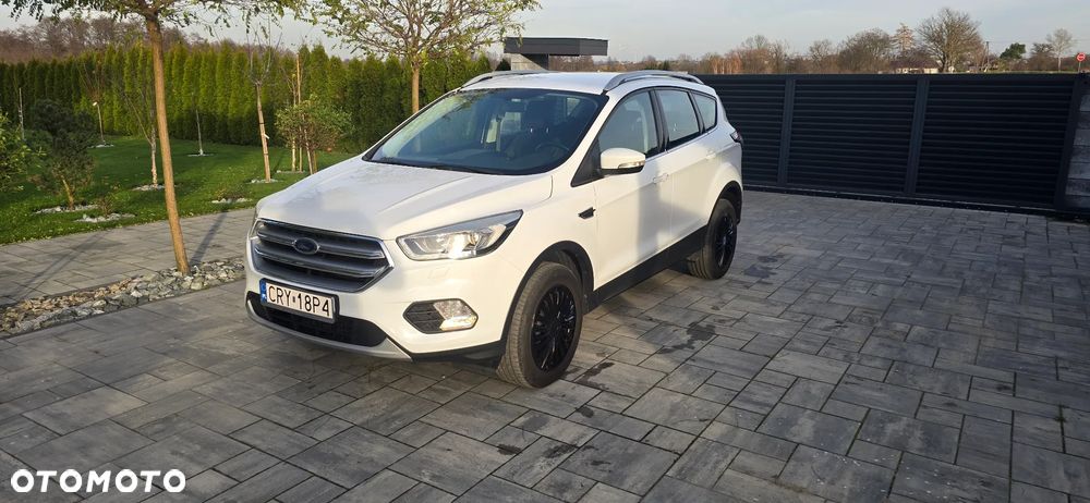 Ford Kuga - 2