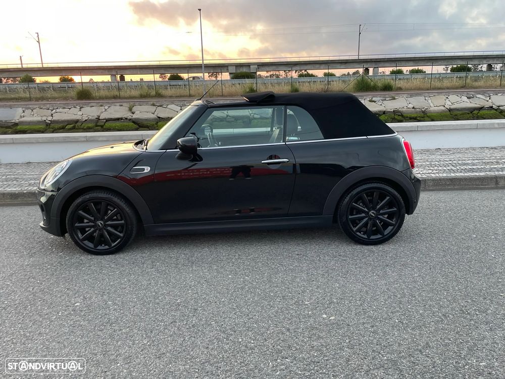 MINI Cabrio Cooper Auto. - 11