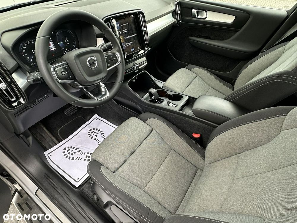 Volvo XC 40 T4 Plug-In Hybrid Core - 16