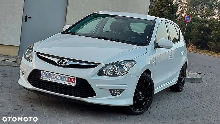 Hyundai i30 1.4 White Edition - 1