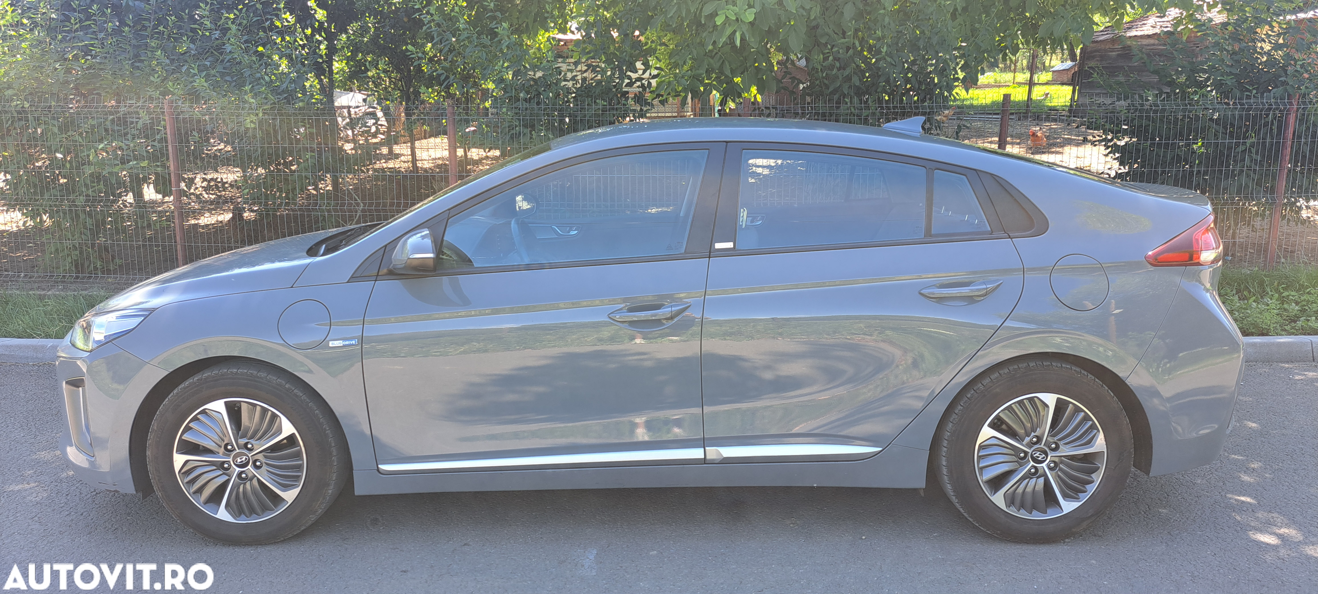 Hyundai IONIQ Plug-In Hybrid 1.6 141CP Exclusive - 12
