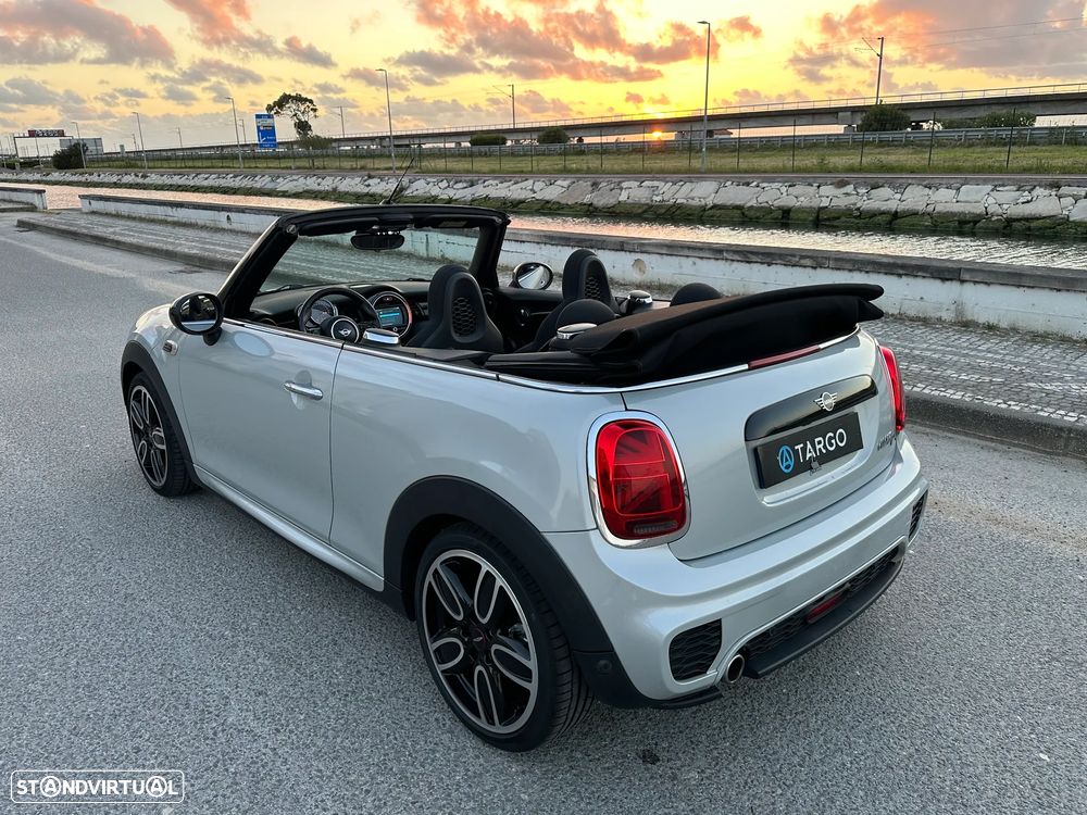 MINI Cabrio Cooper D Auto - 10