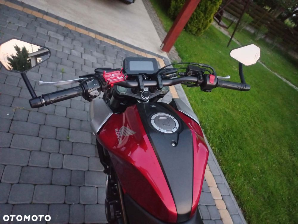 Honda CB - 7
