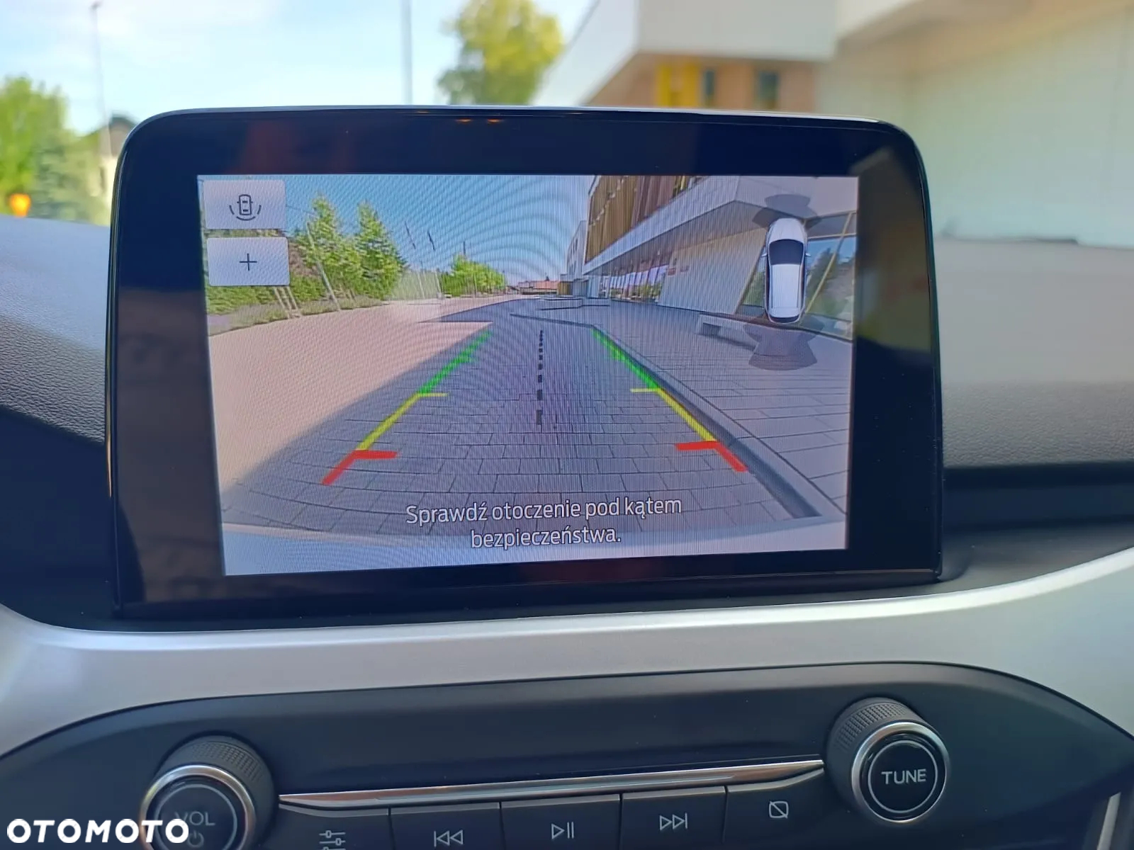 Ford Focus 1.0 EcoBoost Connected - 17