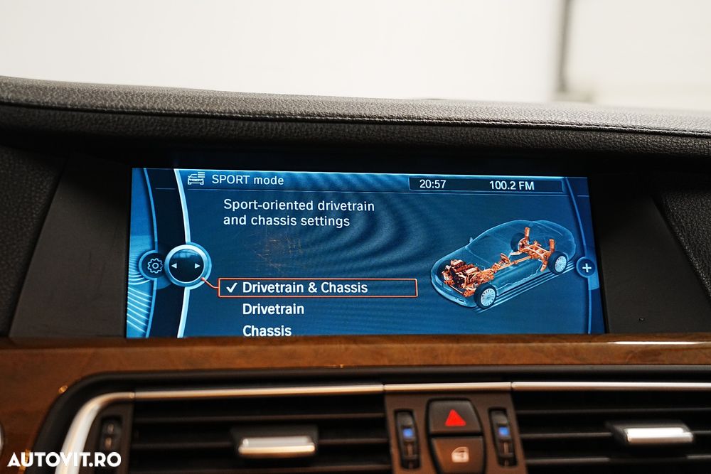 BMW Seria 7 730d - 36