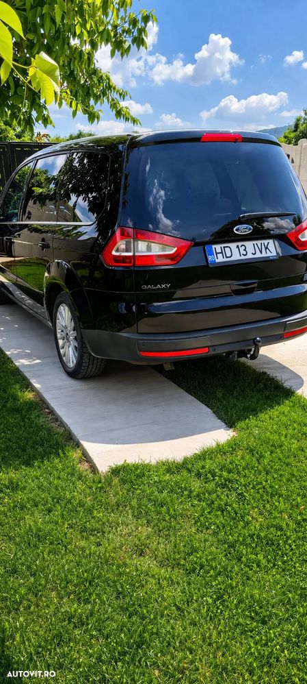 Ford Galaxy 2.0 TDCi DPF Ghia - 2