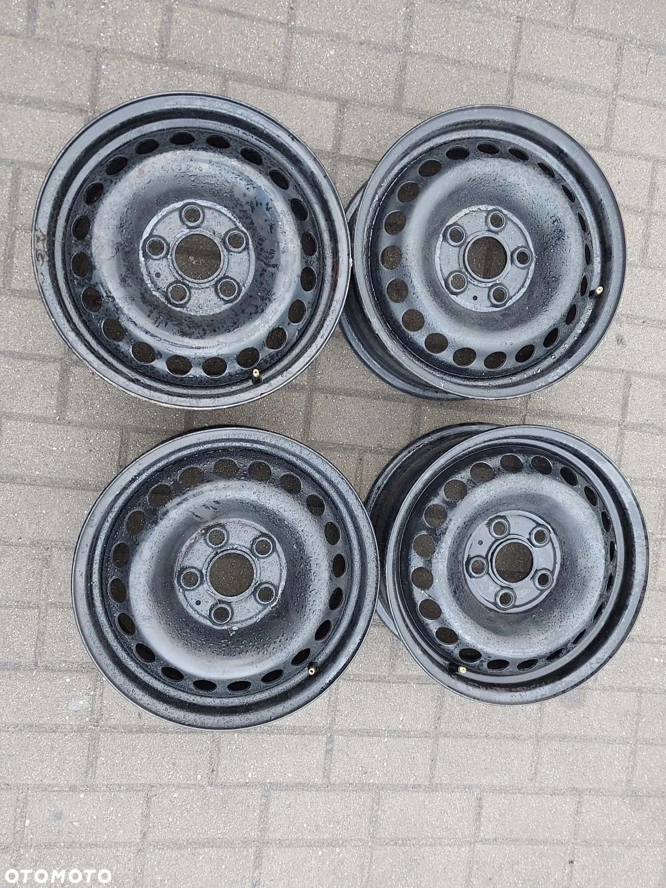 Felga Vw T5 T6  6,5x16 ET51 5x120 stalowe - 1
