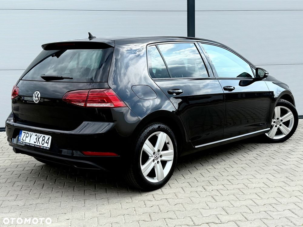 Volkswagen Golf 1.6 TDI SCR Comfortline - 16